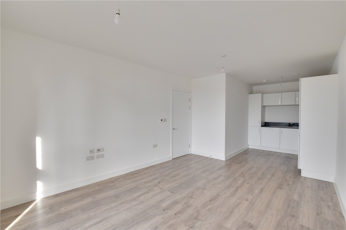 Reception/Kitchen